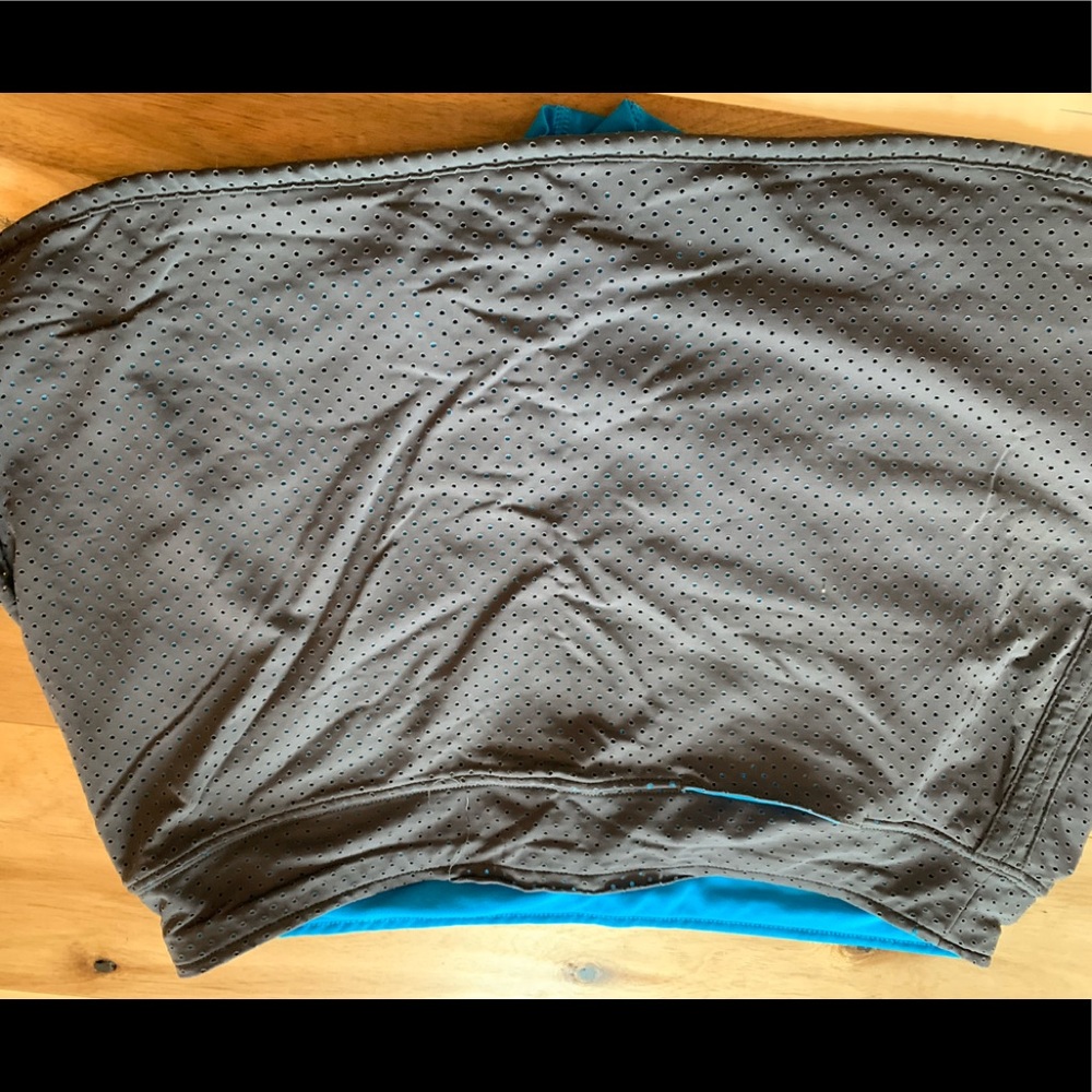 Ladies Medium Golf Skirt